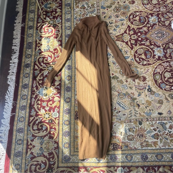 Alice and Olivia Button Up Rib Knit Dress NWT - Picture 6 of 11